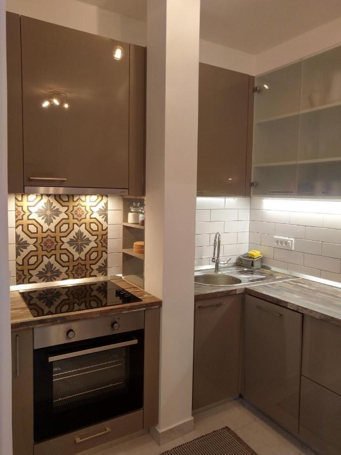 Deluxe Apartment Joia With Balcony On The Beach Bacvice, Free Parking, Old Town, Near Ferry Port Split Bagian luar foto