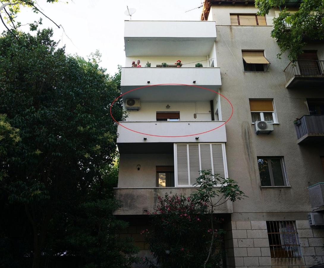 Deluxe Apartment Joia With Balcony On The Beach Bacvice, Free Parking, Old Town, Near Ferry Port Split Bagian luar foto